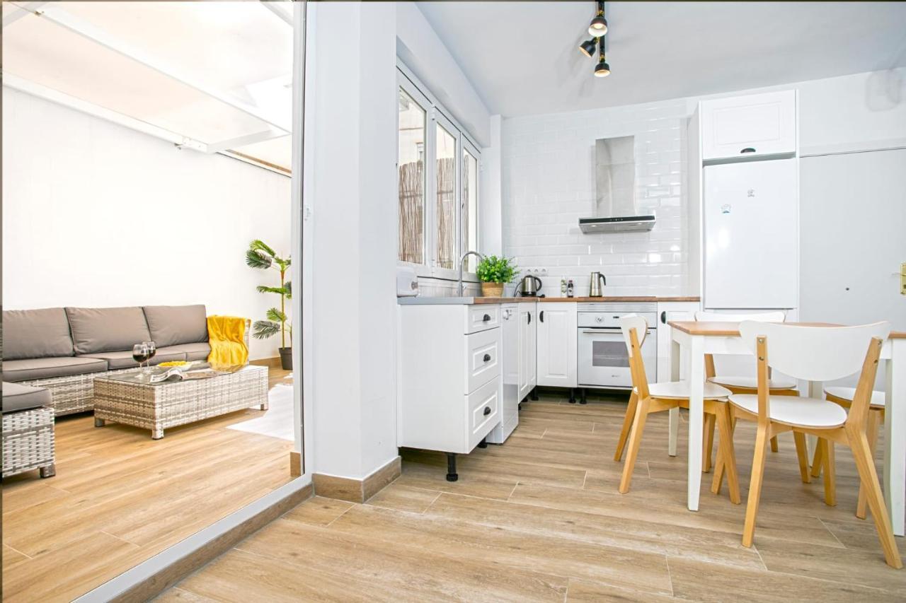Precioso Apartamento Con Patio Μάλαγα Εξωτερικό φωτογραφία