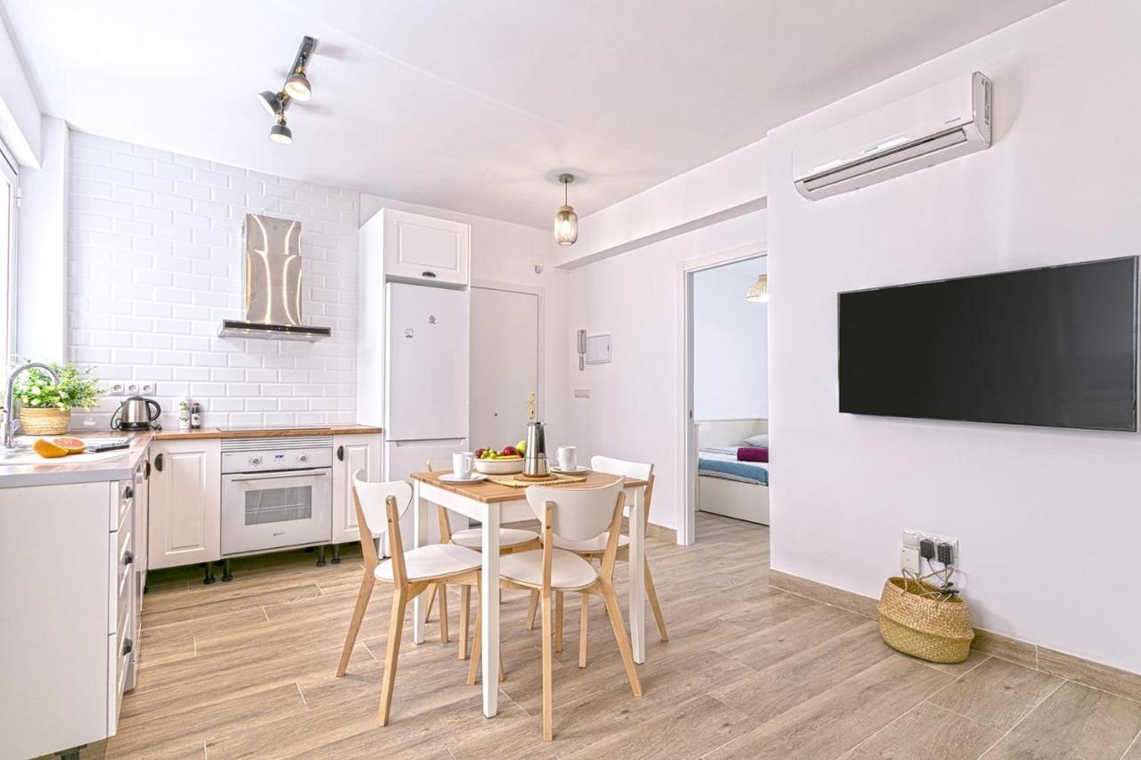 Precioso Apartamento Con Patio Μάλαγα Εξωτερικό φωτογραφία