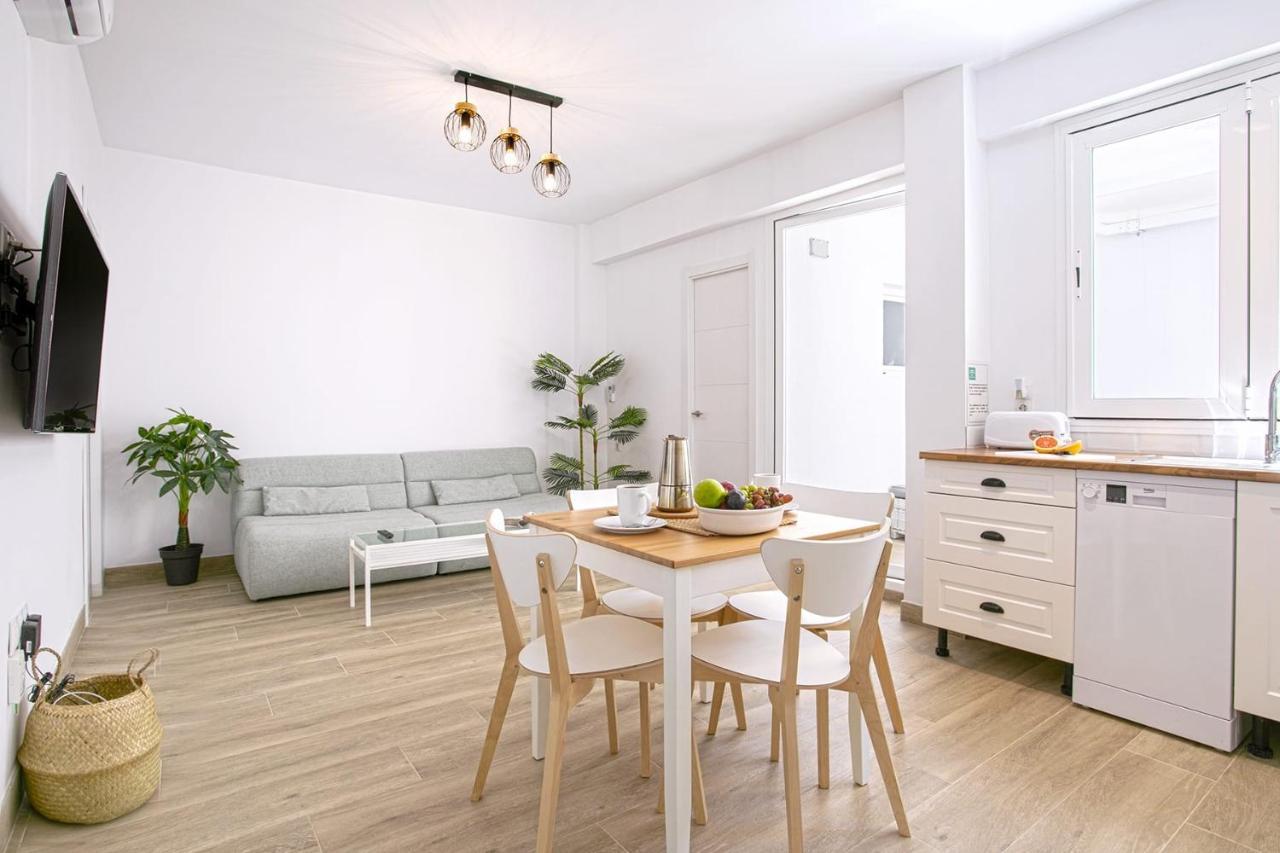 Precioso Apartamento Con Patio Μάλαγα Εξωτερικό φωτογραφία