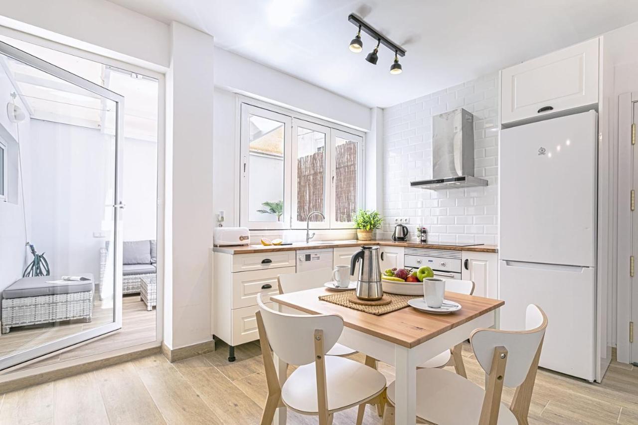 Precioso Apartamento Con Patio Μάλαγα Εξωτερικό φωτογραφία